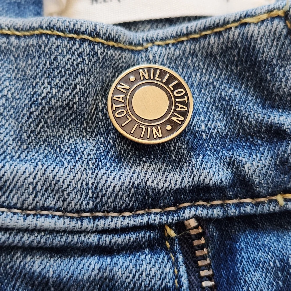 Nili Lotan Flora Pleated Front Wide Leg Jeans in Faded Wash - 25 - Picture 6 of 12